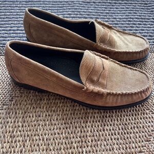 Men’s GH Bass Larson Weejun Tan Loafers Size 12